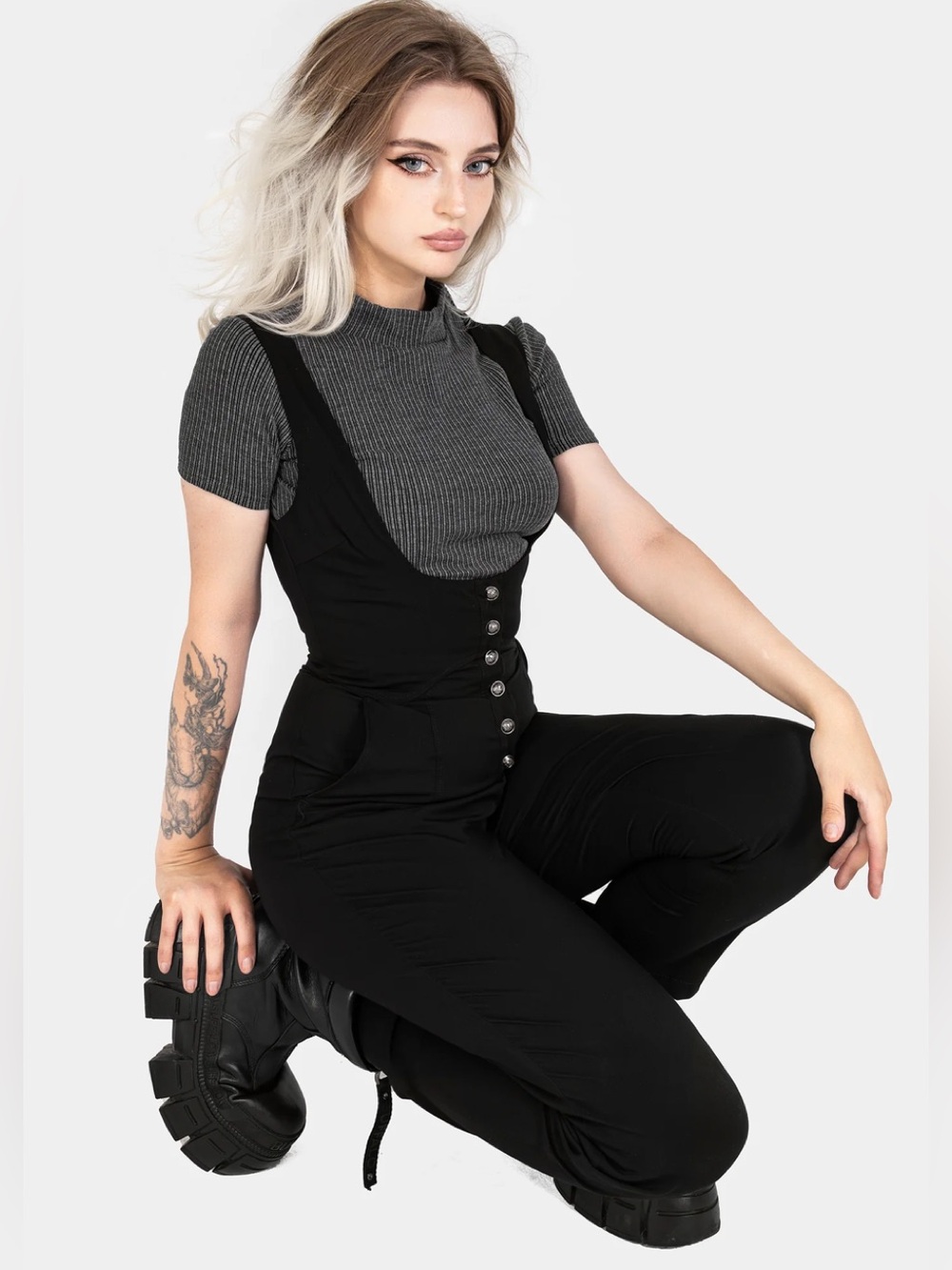 Disturbia Alicia suspenders jumpsuit size 10 black nwt
